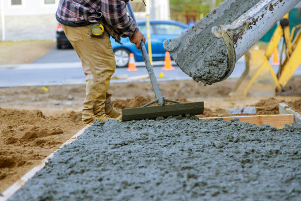 Best Concrete Contractor Near Me  in Ivanhoe, CA