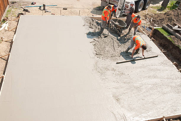 Best Concrete Slab Installation  in Ivanhoe, CA